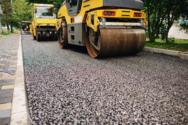 Best Local Driveway Pavers  in Sheboygan, WI